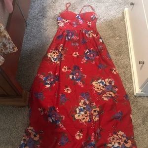 Floral red maxi dress 👗
